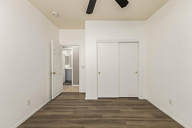 Building Photo - 4511 W T Ryan Ln