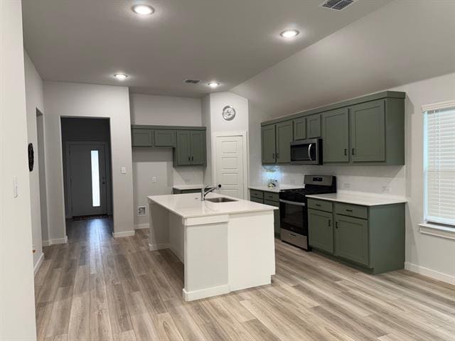 Building Photo - 241 Little Brg Dr