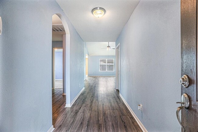Building Photo - 108 Indigo Brush Dr