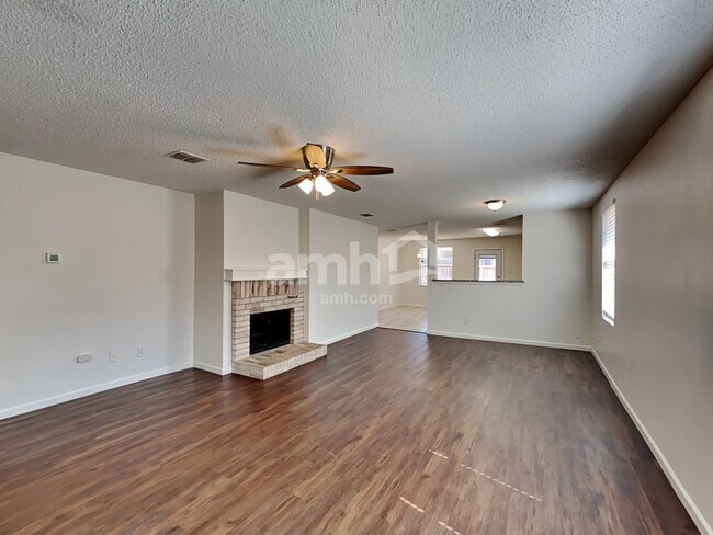 Building Photo - 3062 Limestone Hill Ln