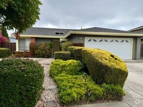 Building Photo - $3800 Beautifully Remodeled Ardenwood Home...