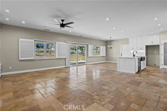 Building Photo - 993 Rancho Rd