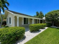 Building Photo - 1232 Cabana Rd