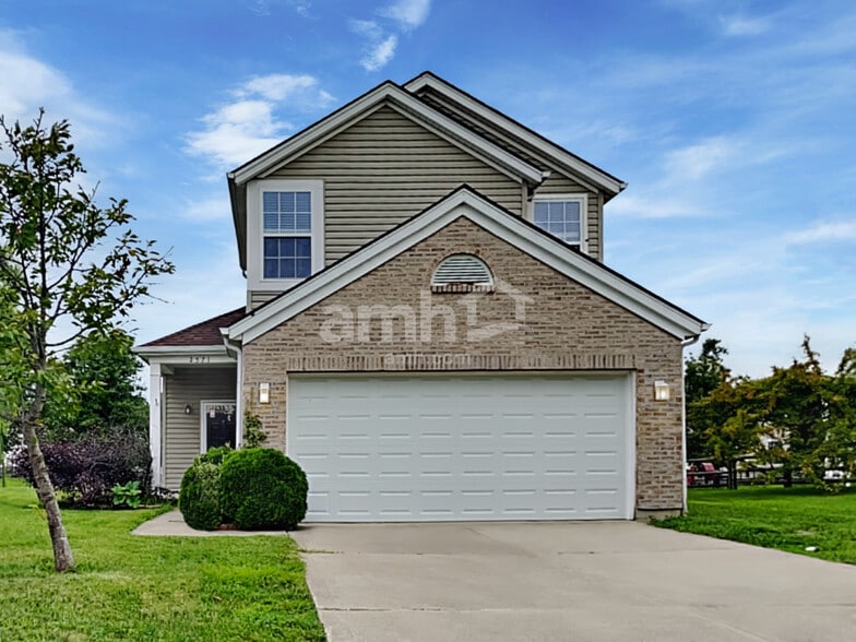 Primary Photo - 2571 Allegro Ln