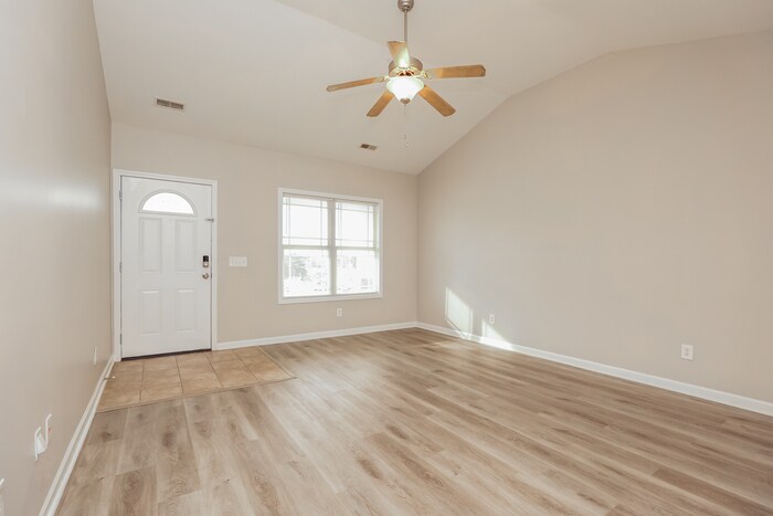 Building Photo - 100 Amos Springs Way