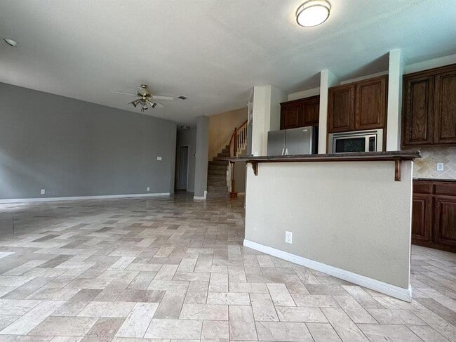 Building Photo - 10204 Tenava Ct
