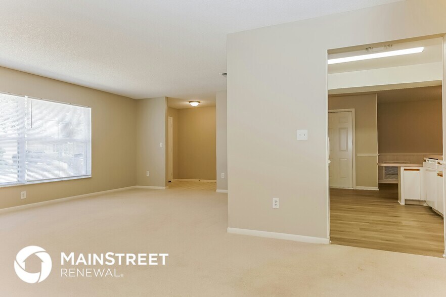 Building Photo - 1765 S Eden Cir