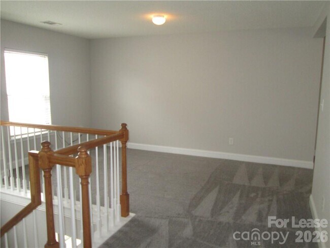Building Photo - 12623 Cumberland Cove Dr