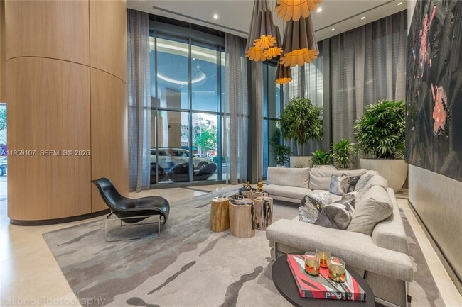 Building Photo - 55 SW 9th St