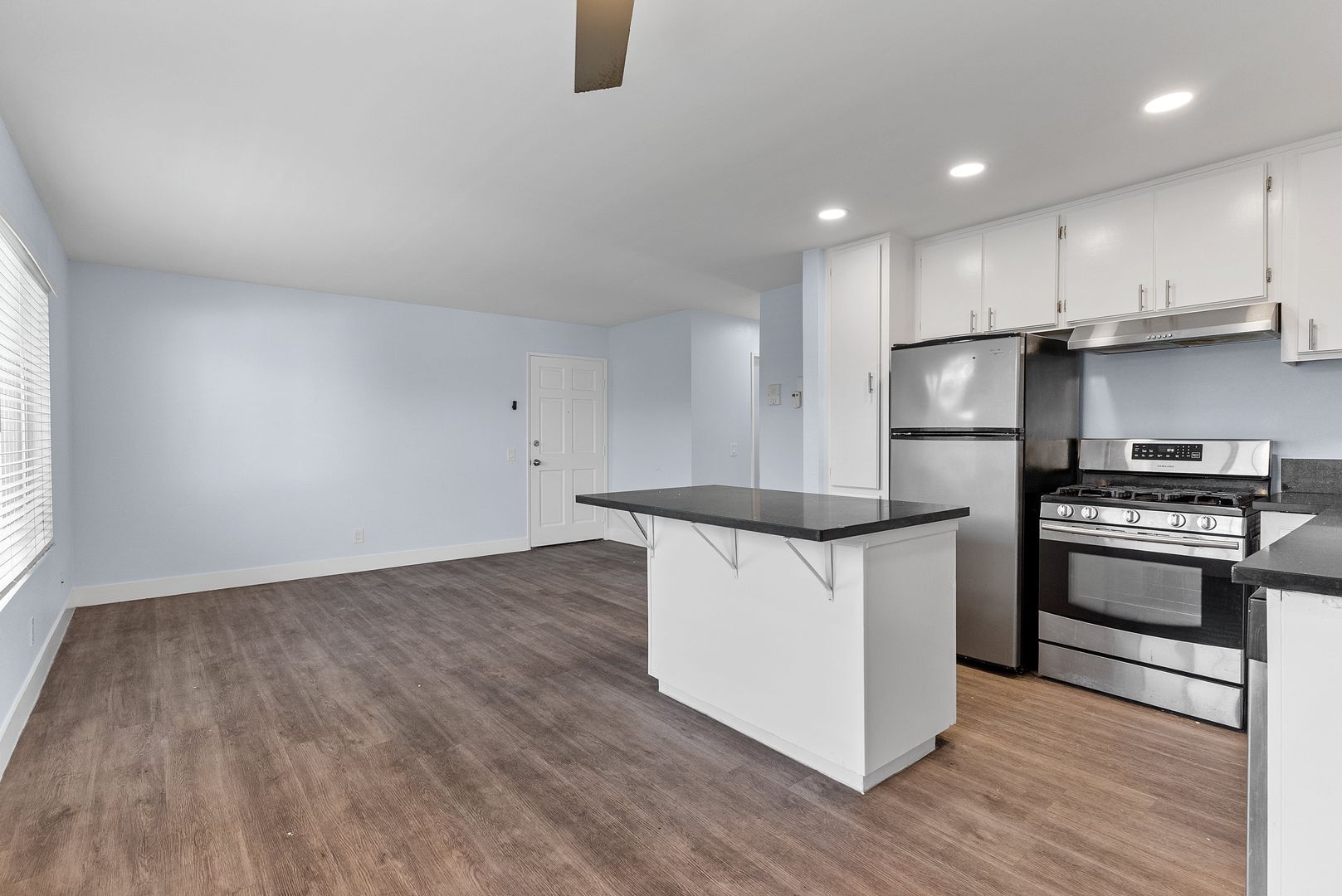 Building Photo - 1066 Coronado Ave