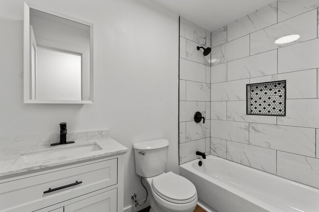 Building Photo - 4617 Brookwood Ct