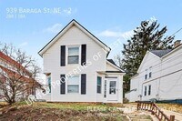 Building Photo - 939 Baraga St NE