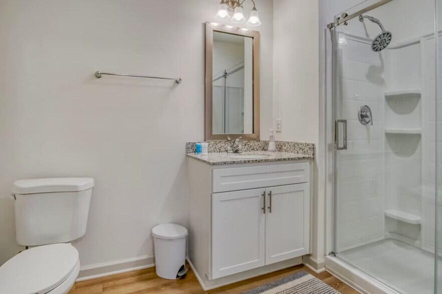 Building Photo - 8242 Windsor Hill Blvd