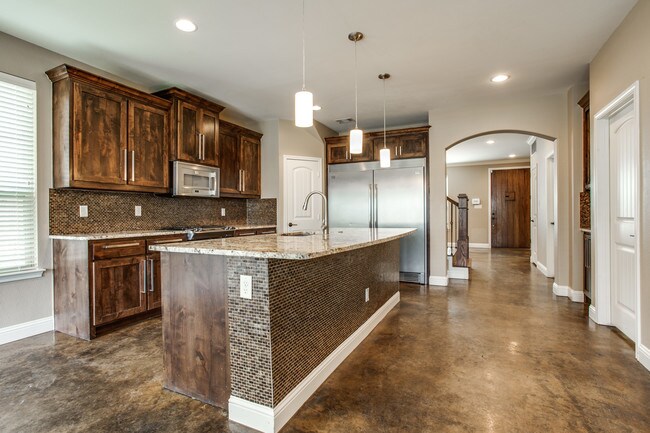 Building Photo - 3141 Greene Ave