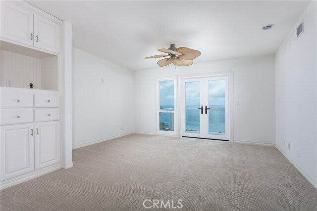 Building Photo - 575 Nyes Pl