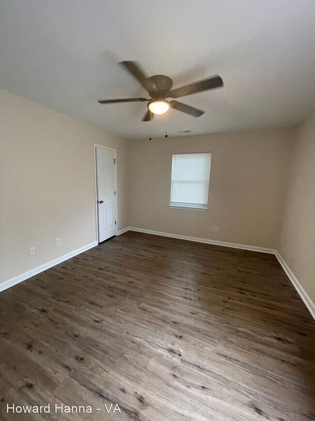 Building Photo - 3 br, 2.5 bath House - 8535 Devon Street