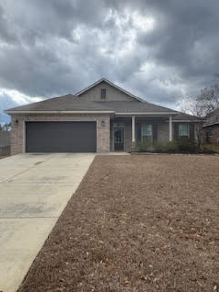 front - 7463 Knollwood Ct