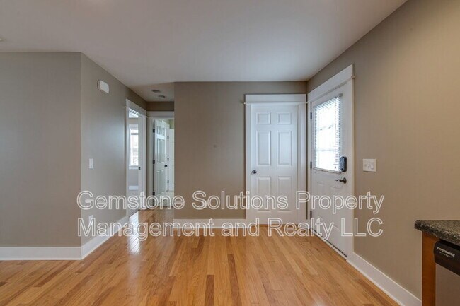 Building Photo - 1220 Berry St