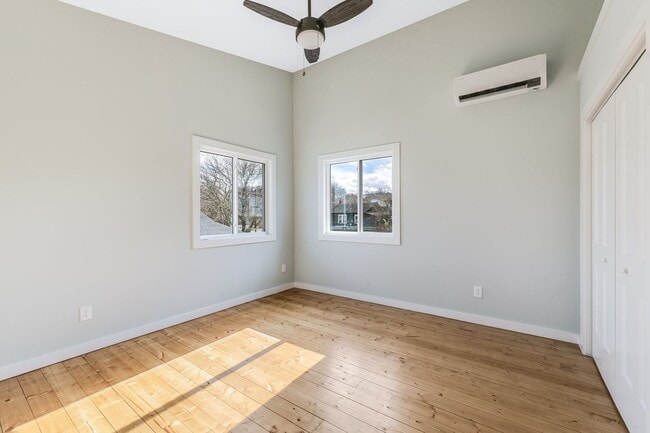 Building Photo - Newly-Built 2-Bedroom Home in Woodfin/Nort...