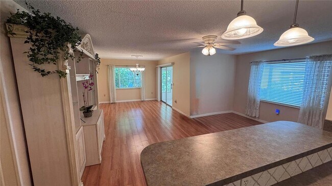 Building Photo - 4541 Tippecanoe Trail