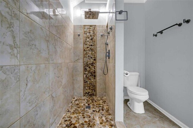 Building Photo - 1903 Cobblestone Ct