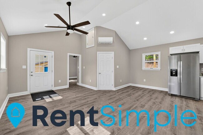 Building Photo - 5541 Sperryville Pike