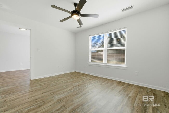 Building Photo - 22771 Racine St