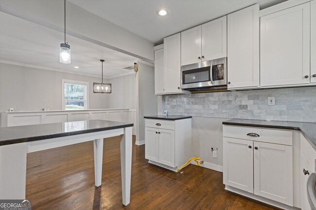 Building Photo - 2779 Horse Shoe Dr