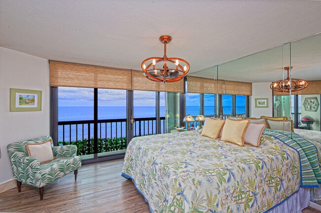 Building Photo - 9500 S Ocean Dr