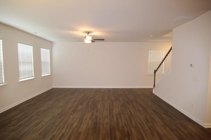 Building Photo - 51 Briarwood Dr W