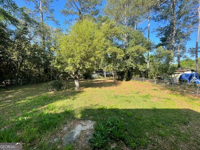 Building Photo - 214 Mimosa Dr