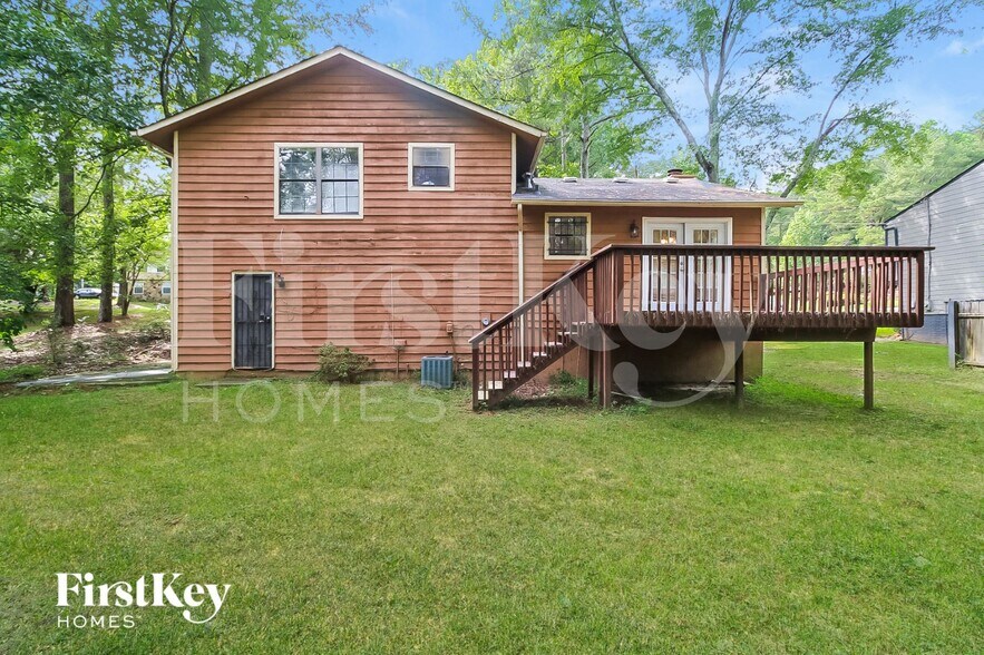 Building Photo - 7210 Buck Creek Dr