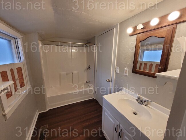 Building Photo - 1435-1439 South Pattie Street