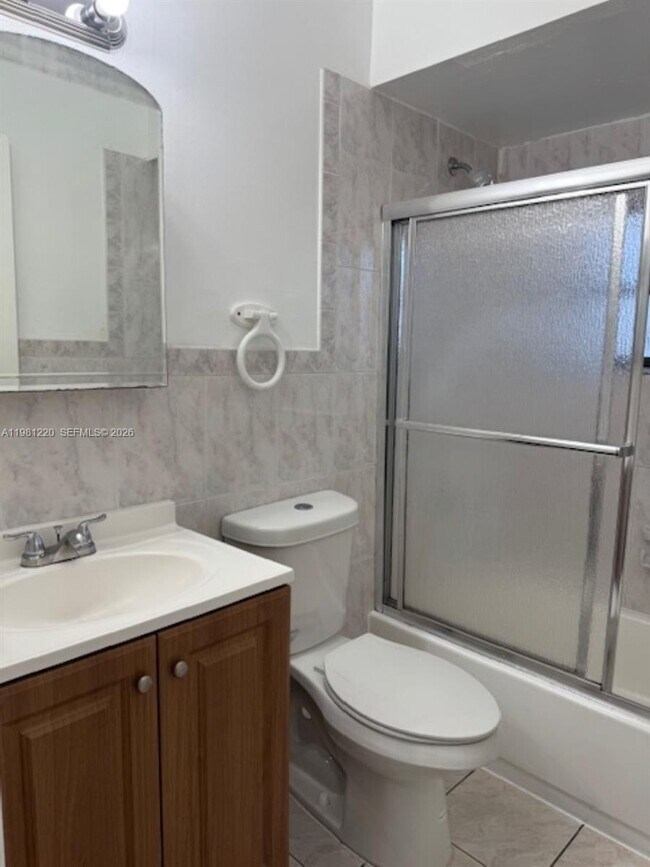 Building Photo - 4929 SW 139th Ct