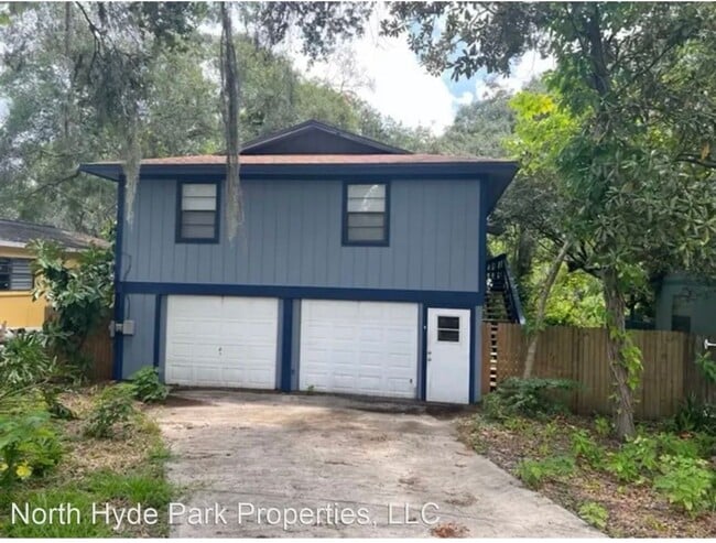 Building Photo - River Front Stilt Home