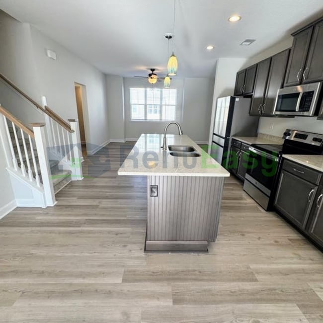 Building Photo - 2005 Laycock Ln