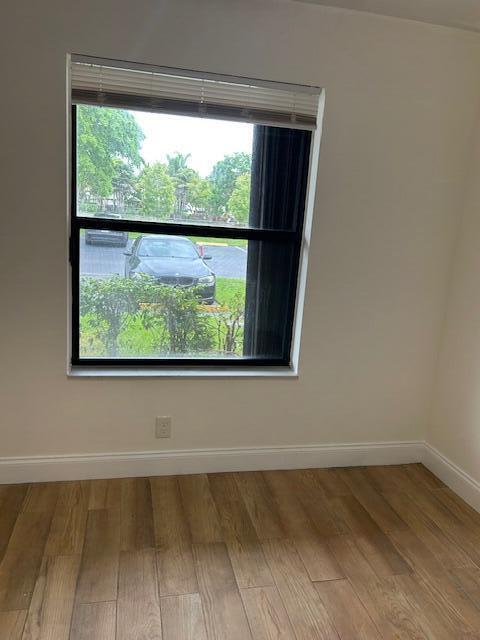 Building Photo - 21913 Lake Forest Cir