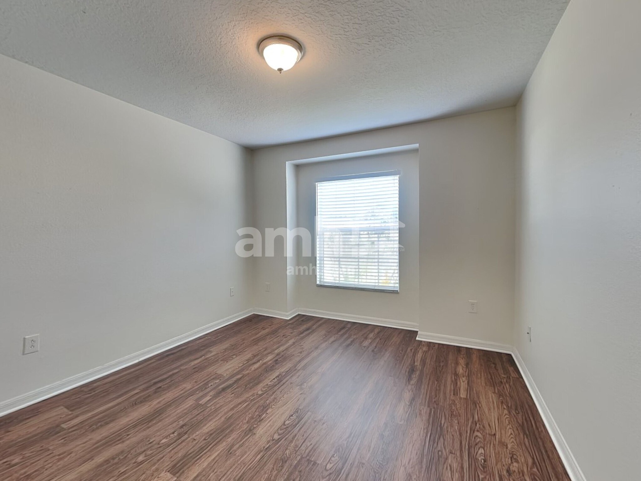 Building Photo - 4340 Country Hills Blvd