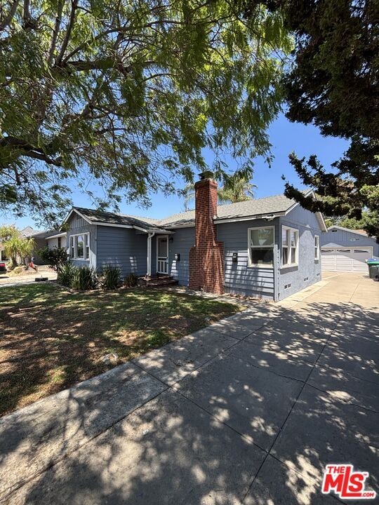 Building Photo - 417 N Citrus St