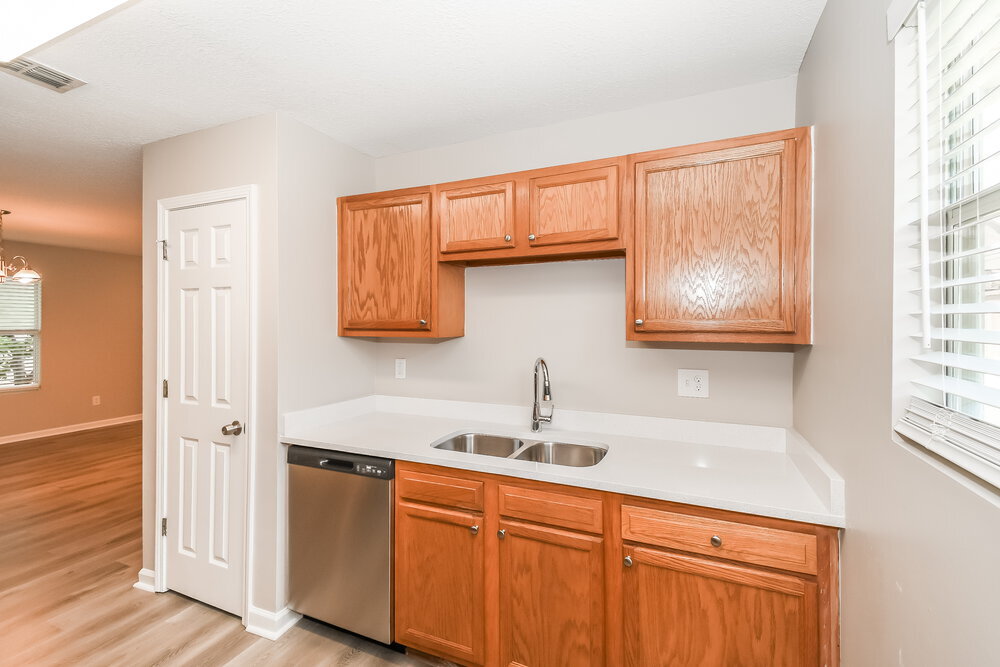 Building Photo - 1233 Homard Pl