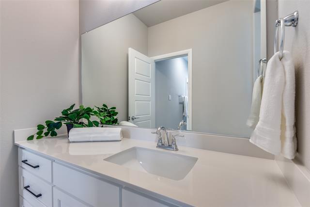 Building Photo - 840 Belltown Dr