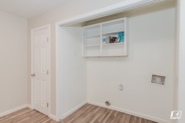 Building Photo - 4328 Conley Ave
