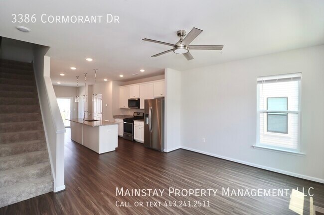 Building Photo - 2022 New Construction Townhome in Watershe...