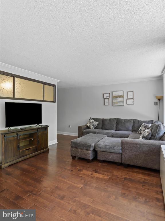 Building Photo - 3705 S George Mason Dr