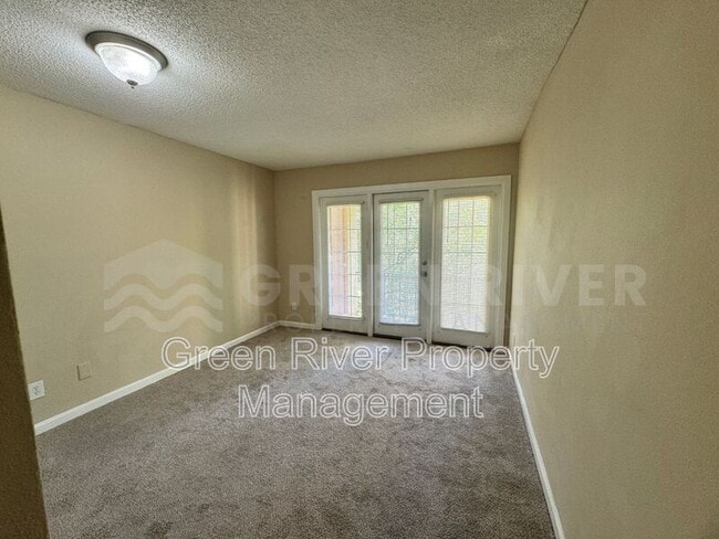 Building Photo - 3917 Corrida Ct
