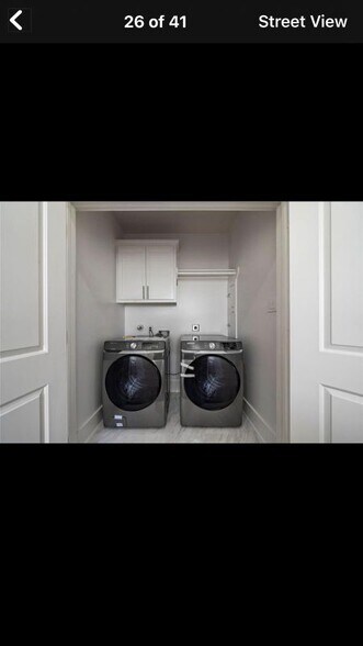 Building Photo - 1521 Laird St