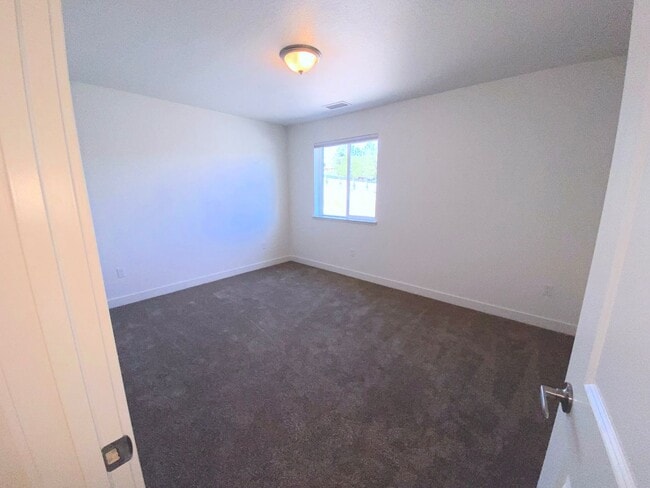 Building Photo - 1228 Wild Oak Ct