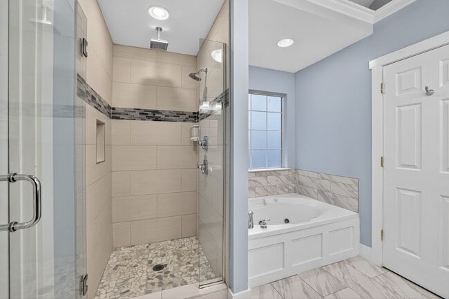 Building Photo - Charming 4BR House in Ooltewah