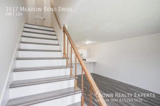 Building Photo - 1517 Meadow Bend Dr