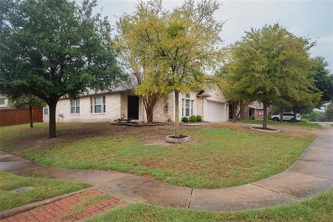 Building Photo - 19400 Sunken Creek Pass